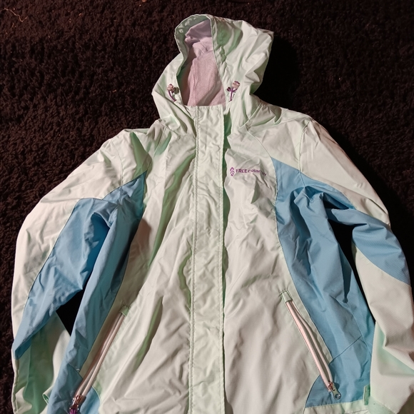 Free country windbreaker - Picture 1 of 3